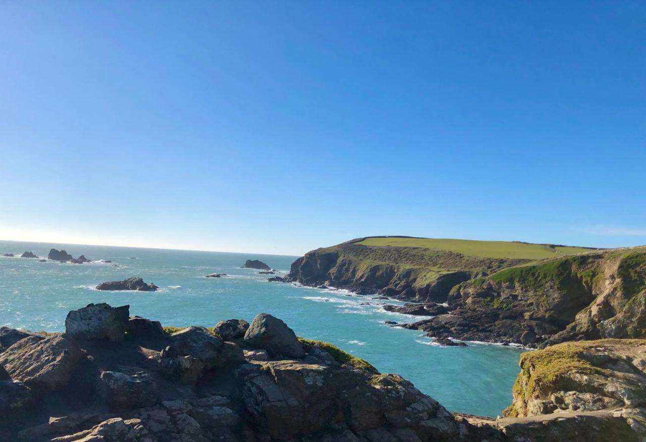 The Mounts Bay Inn Mullion Luaran gambar