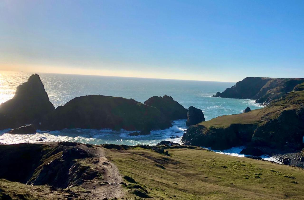 The Mounts Bay Inn Mullion Luaran gambar