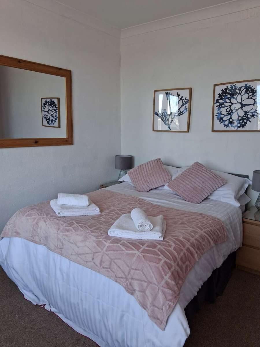 The Mounts Bay Inn Mullion Luaran gambar